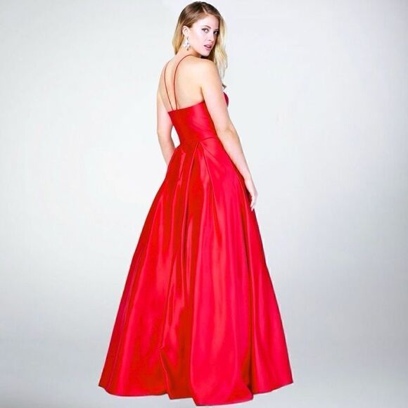 Blondie Nites Red Satin Halter & Gem Pockets Prom Evening Dress Gown Sz 11 - Picture 3 of 8